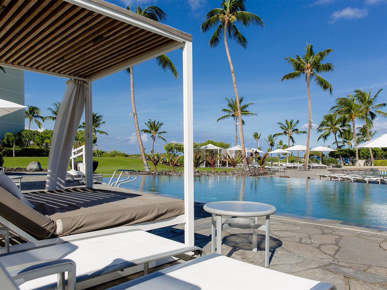 Outdoor Pool - Deck